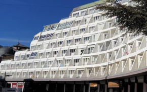 Edificio Montblanc - Apartamentos Junto a la Plaza de Pradollano